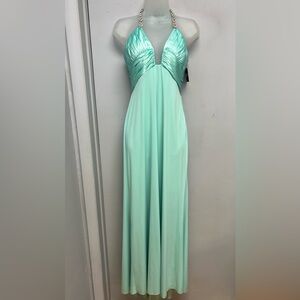 Mary L Couture Mint Halter Gown Size 4 Style 80368 Rhinestone Strap Formal Dress
